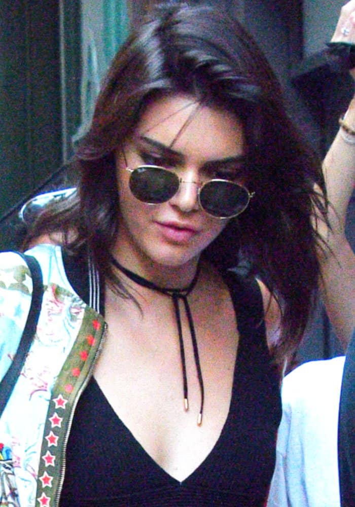 Kendall Jenner wears Ray-Ban Rb2447 round metal sunglasses in New York City