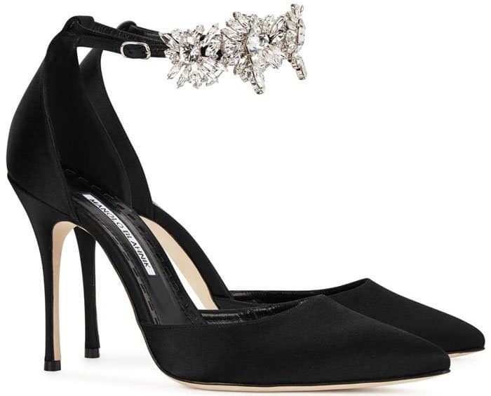 Manolo Blahnik Sicariata embellished pumps