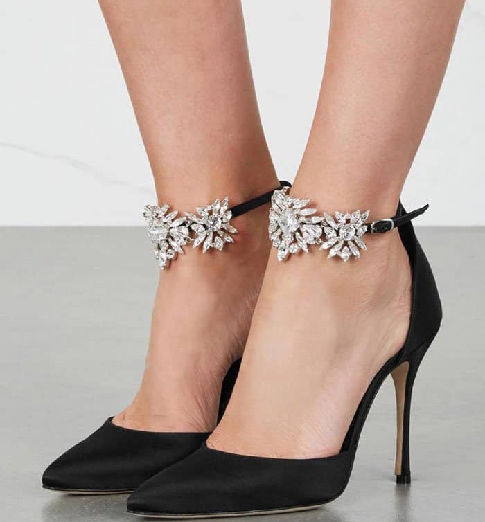 Manolo Blahnik Sicariata Embellished Pumps