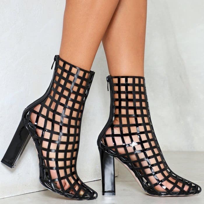 'Prisoner' Cage Bootie