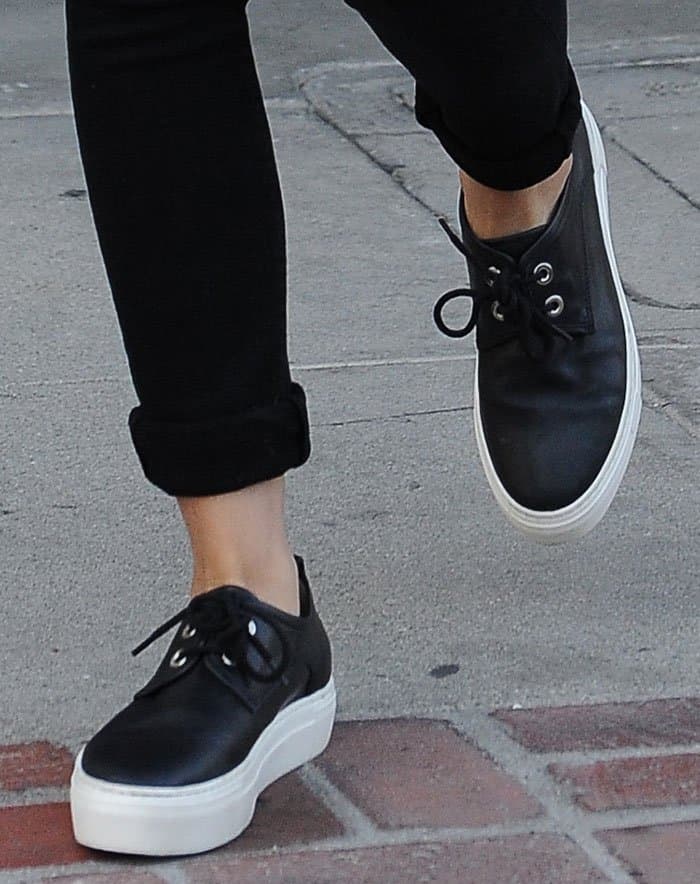 Sarah Hyland rocks black-and-white flatforms