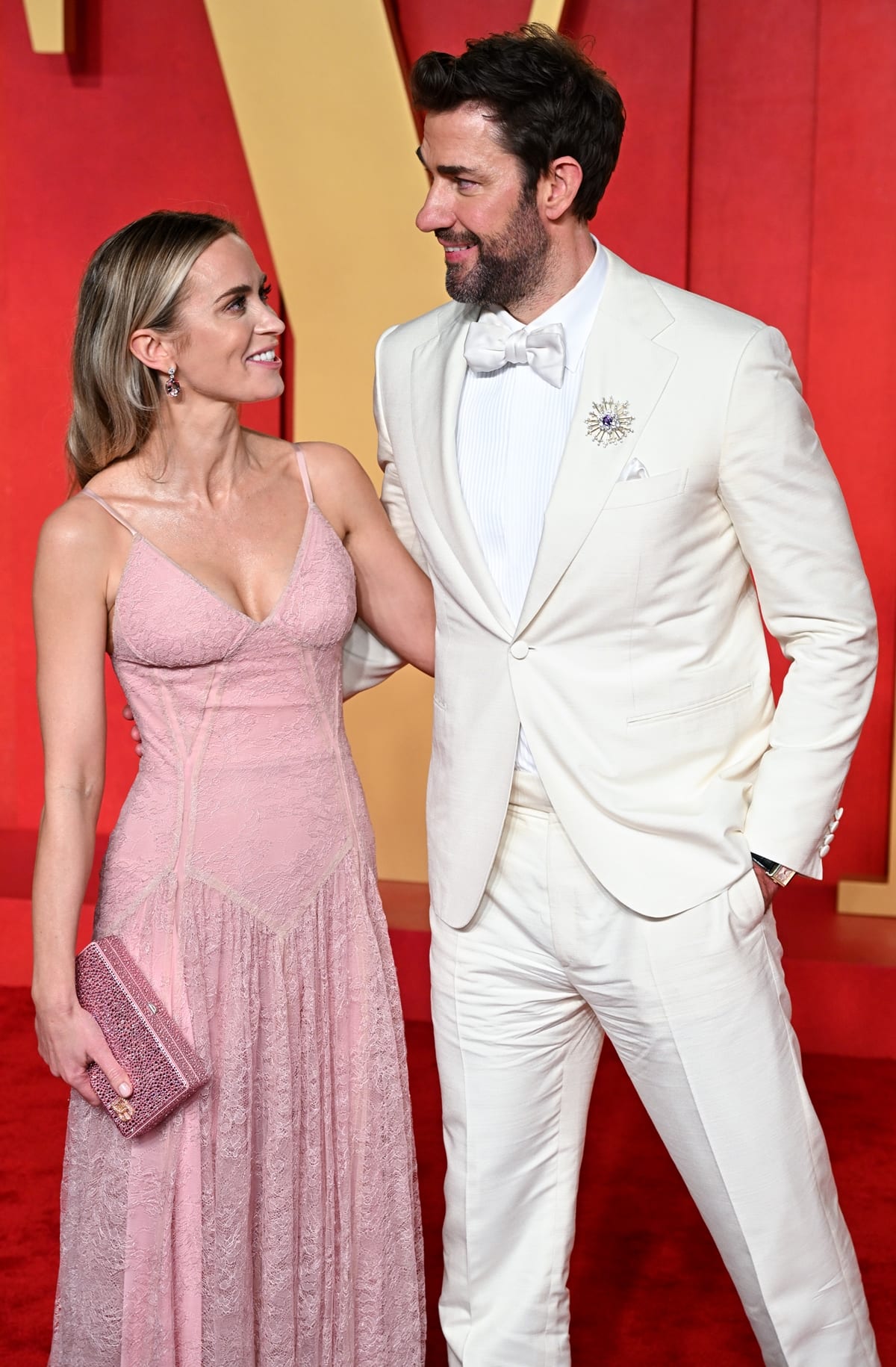 At the 2024 Vanity Fair Oscar Party, Emily Blunt looked very short standing next to her husband, John Krasinski