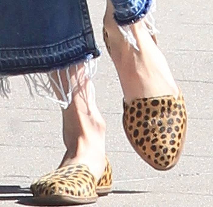 Emma Roberts slipped her feet into the casual Loeffler Randall 'Prue D'Orday' calf hair flats