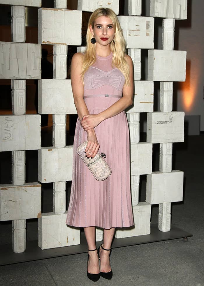 Emma Roberts dazzled in an elegant old rose-colored dress by Bottega Veneta from their Fall 2016 collection