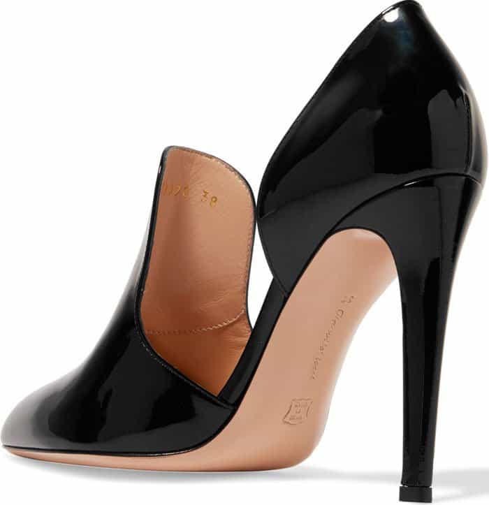 Black Gianvito Rossi Patent Leather Pumps