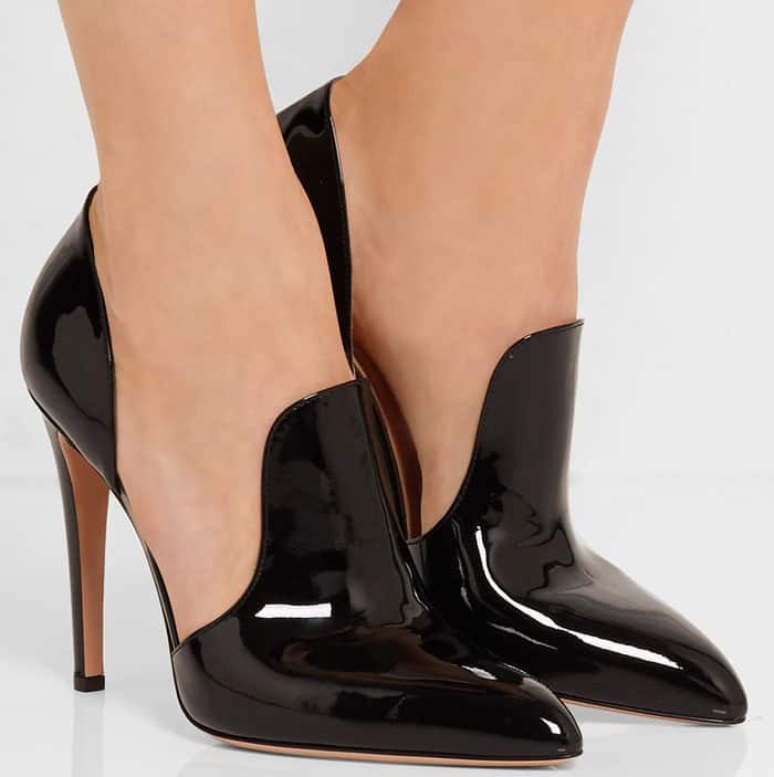 Black Gianvito Rossi Patent Leather Pumps