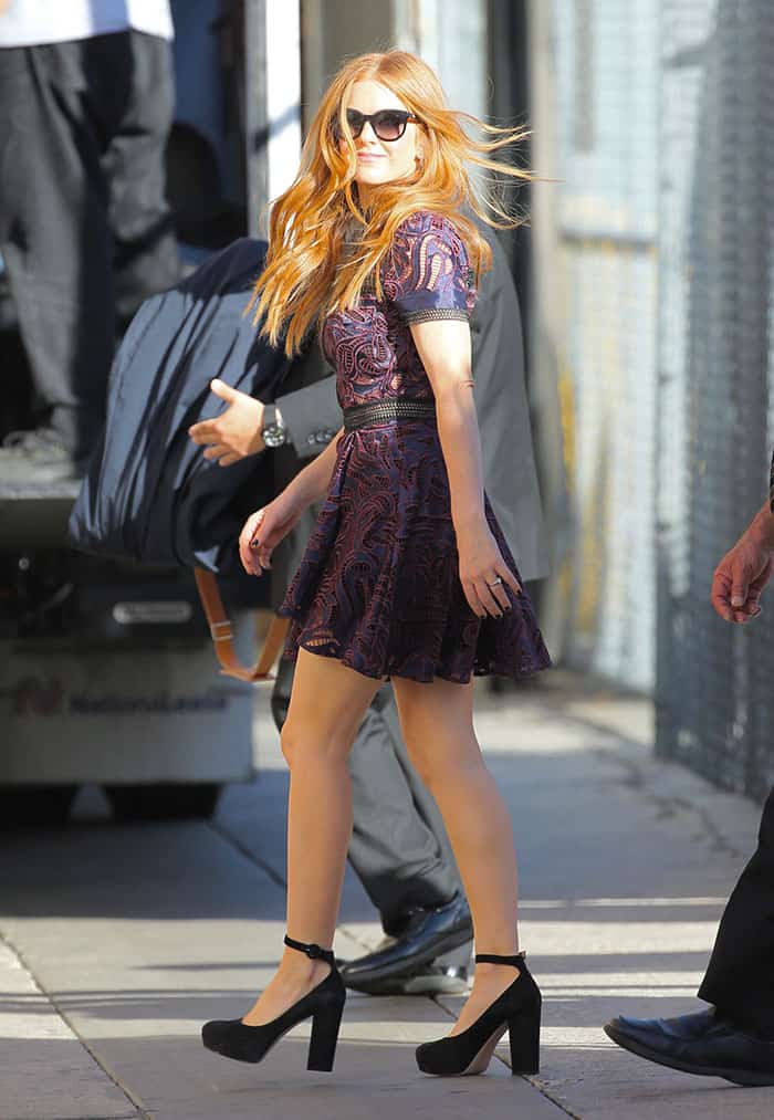 Isla Fisher was spotted arriving at ABC Studios on October 21, 2016, as she prepared to promote her latest movie, "Keeping Up with the Joneses," on "Jimmy Kimmel Live!"
