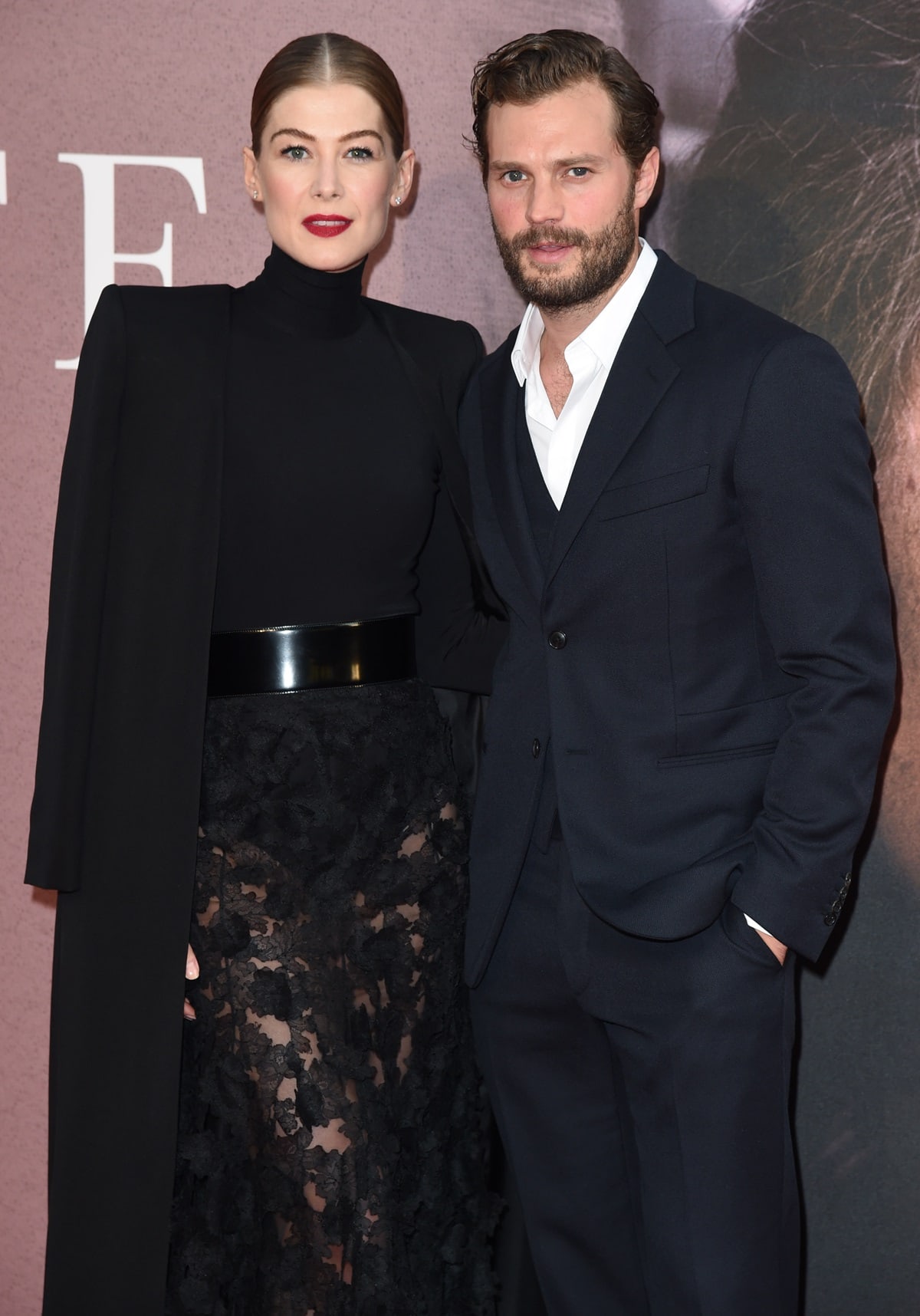 When wearing heels, Rosamund Pike, who stands at 5ft 8 (172.7 cm), can appear taller than Jamie Dornan, whose height is 5ft 10 ½ (179.1 cm)