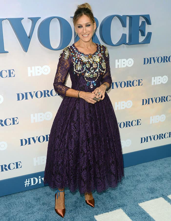 Sarah Jessica Parker styled her elaborate dress with an array of eye-catching accessories, including bracelets, rings, and earrings