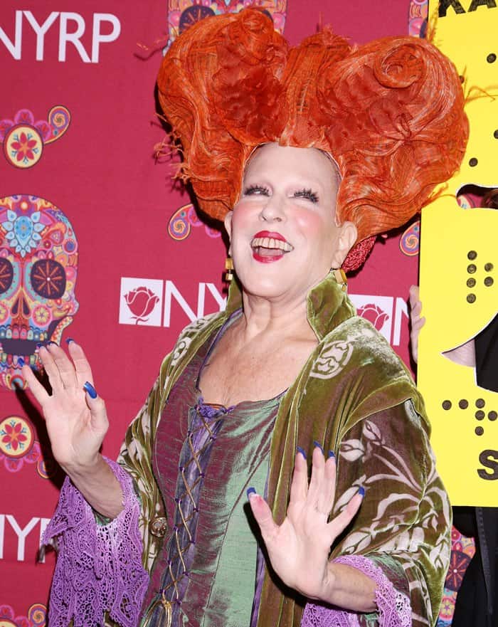 Bette Midler resurrected Winifred Sanderson from Hocus Pocus for her annual fundraiser, Hulaween