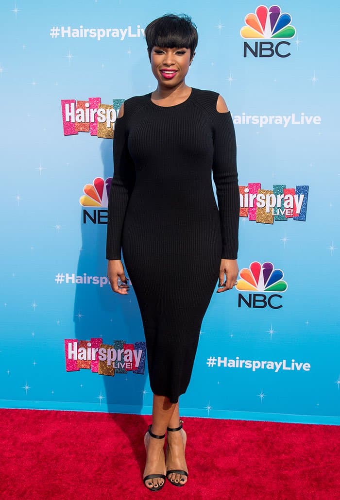 Jennifer Hudson donned a dark ribbed knit dress from Theory