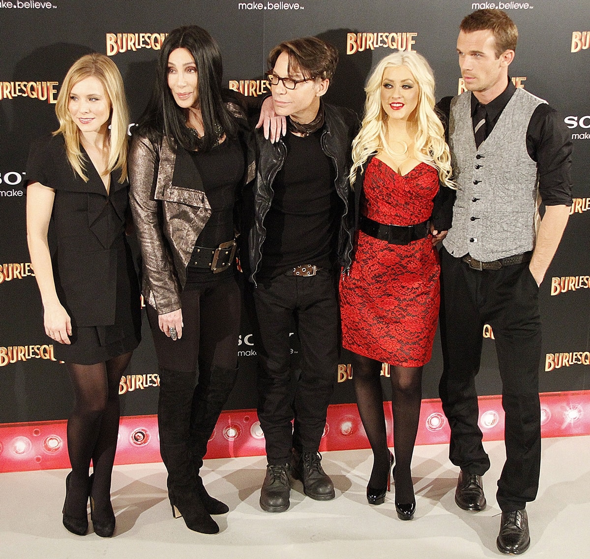 Actresses Kristen Bell, Cher, director Steven Antin, Christina Aguilera and actor Cam Gigandet photocall for the movie Burlesque