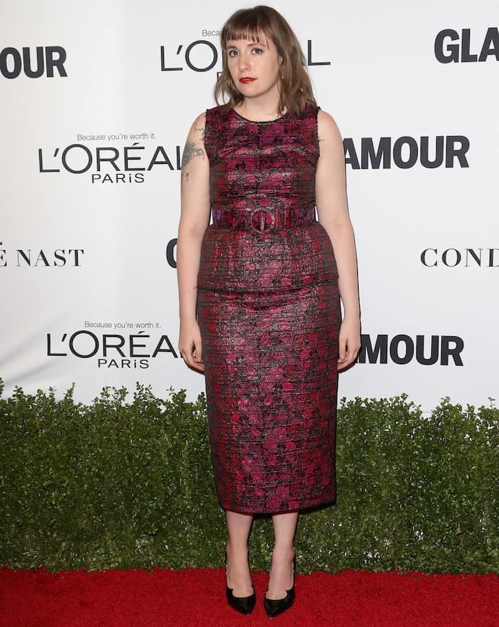 Lena Dunham confidently rocked a Jonathan Cohen belted dress paired with Paul Andrew pumps