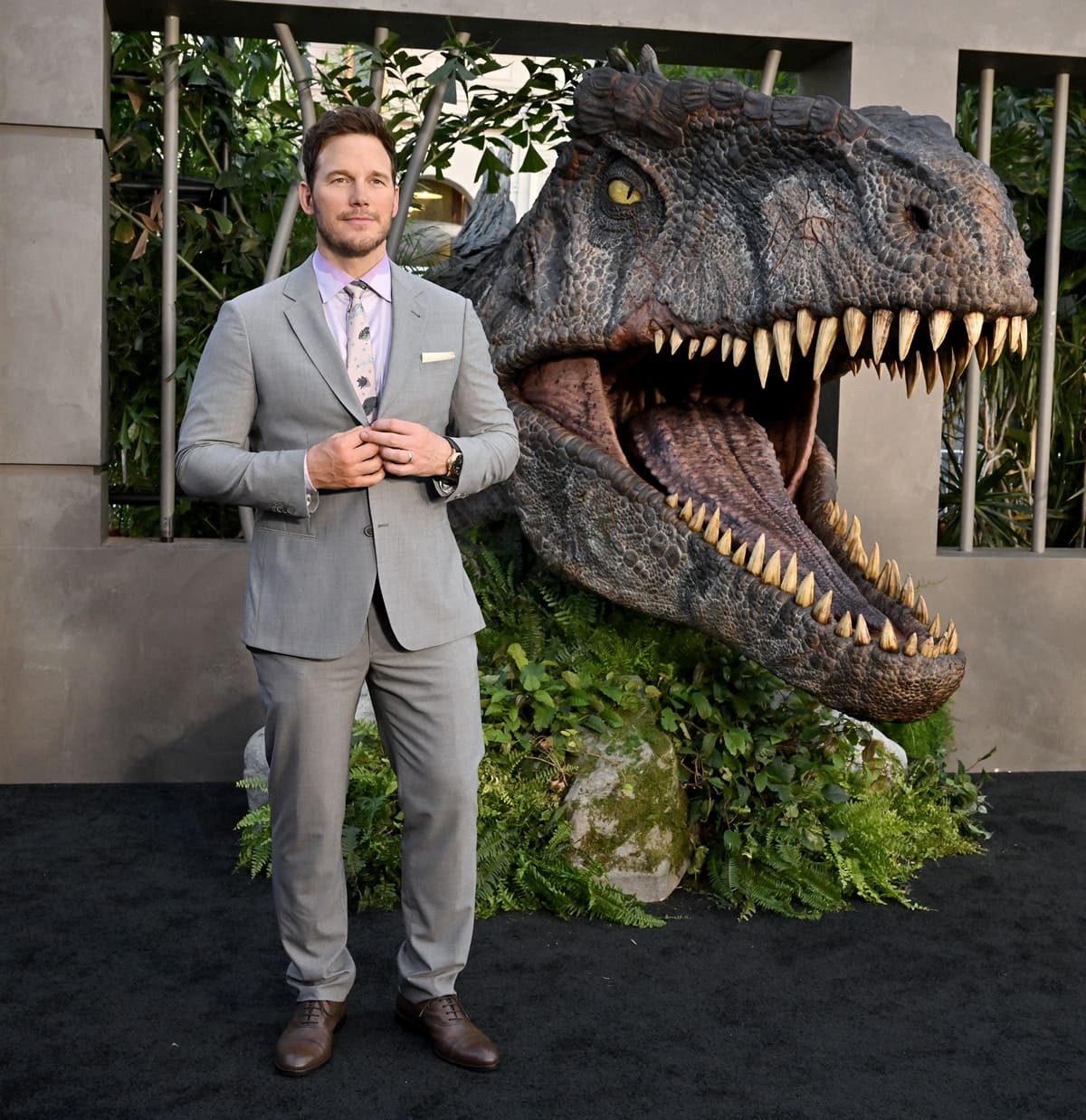 Chris Pratt attends the Los Angeles Premiere of Universal Pictures' "Jurassic World Dominion"