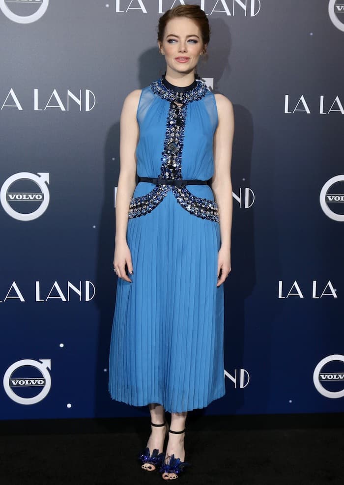 emma-stone-lala-land-premiere5