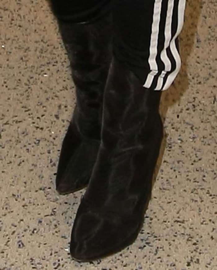 Khloe Kardashian shows off her Yeezy Season 3 mesh boots