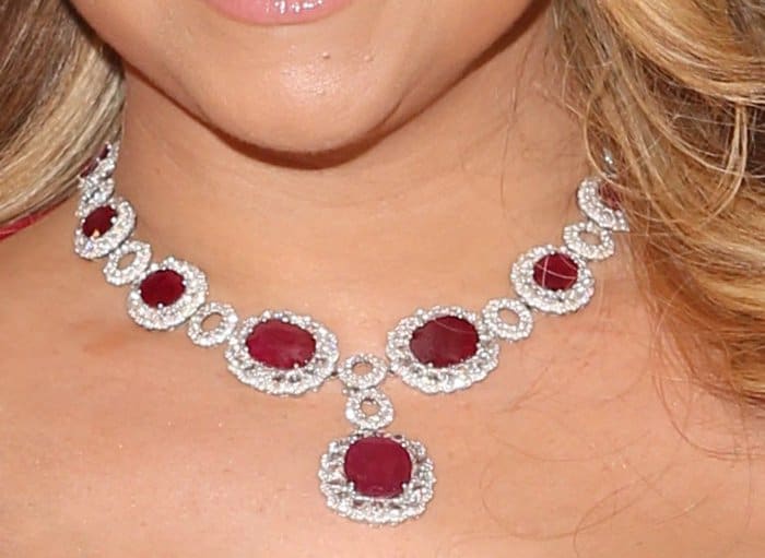 Mariah Carey dazzles in a stunning ruby and diamond necklace