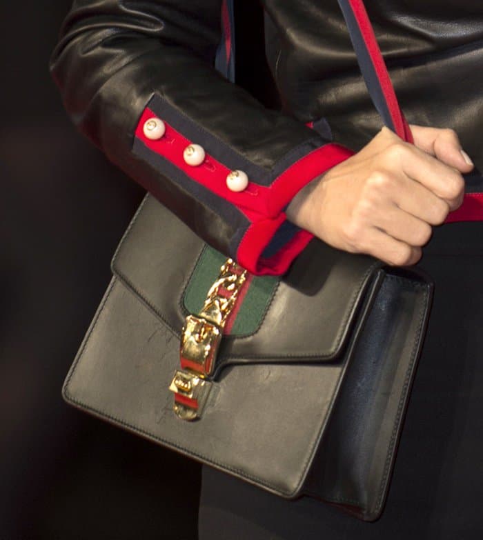 Salma Hayek accessorized with a Gucci ‘Sylvie’ shoulder bag