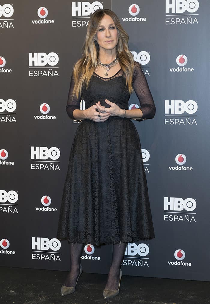 sarah-jessica-parker-black-dress-hbo-espana