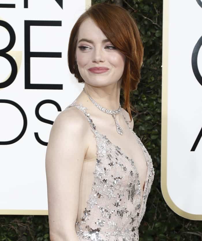 Emma Stone’s hairstyle at the 2017 Golden Globe Awards was a soft, elegant updo with loose strands framing her face
