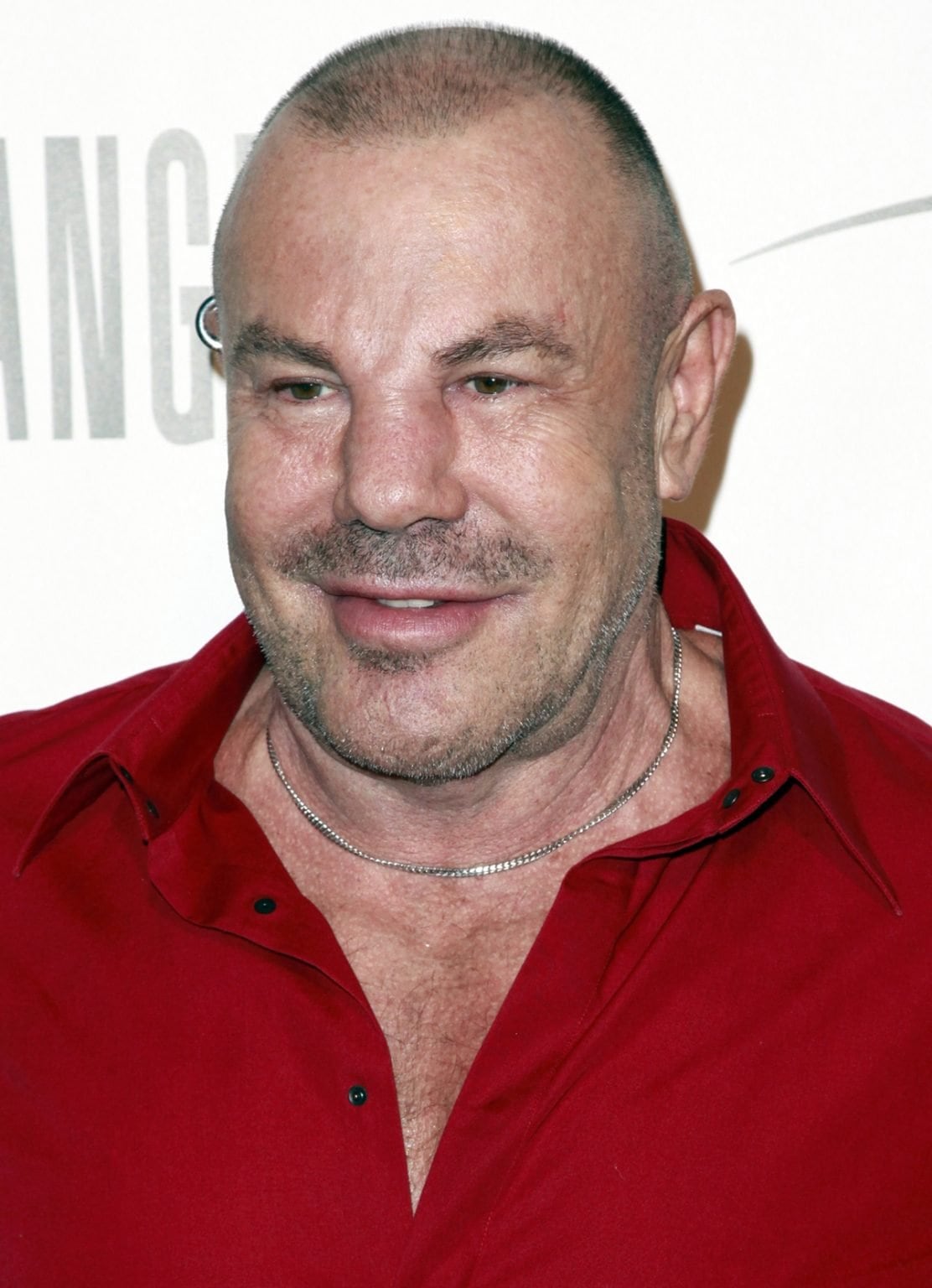 From Kim K to Zendaya How Thierry Mugler’s Iconic Designs Redefined(00)