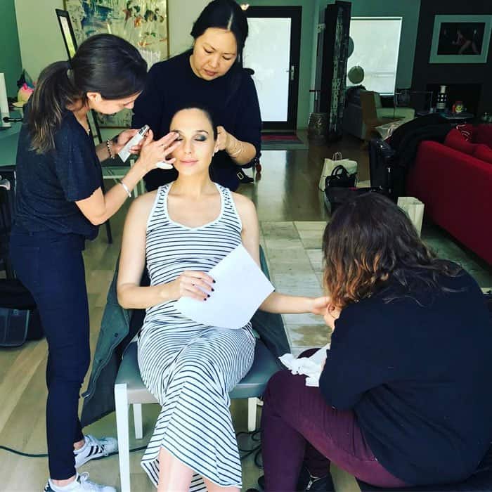 Gal Gadot getting dolled up by her glam team for the 2017 Golden Globe Awards