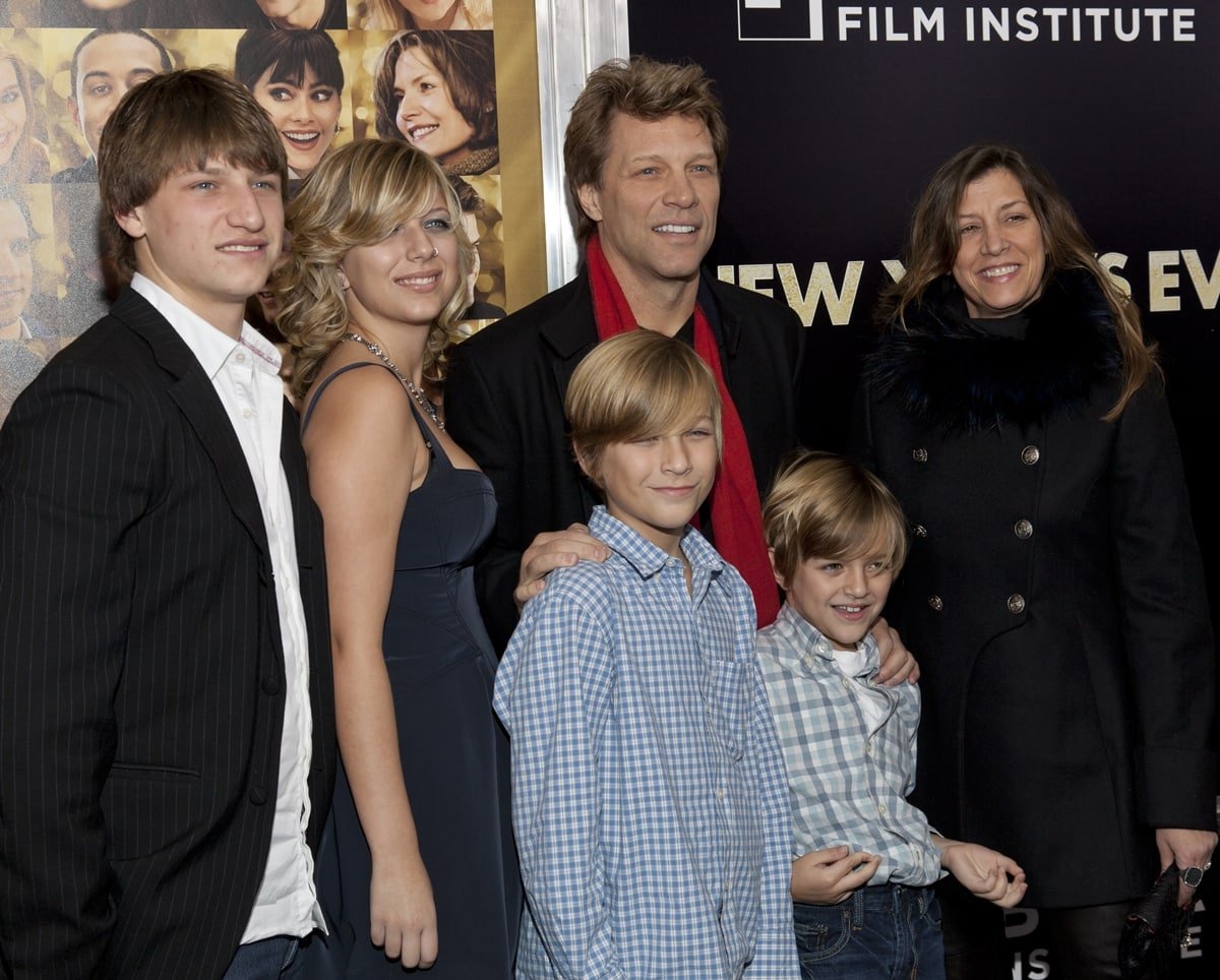 Jesse Bon Jovi, Romeo Jon Bon Jovi, Stephanie Rose Bon Jovi, Jacob Hurley Bongiovi (also known as Jake Bongiovi), Jon Bon Jovi, and Dorothea Hurley