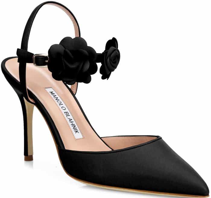 Manolo Blahnik "Volvonapla" Pumps Black