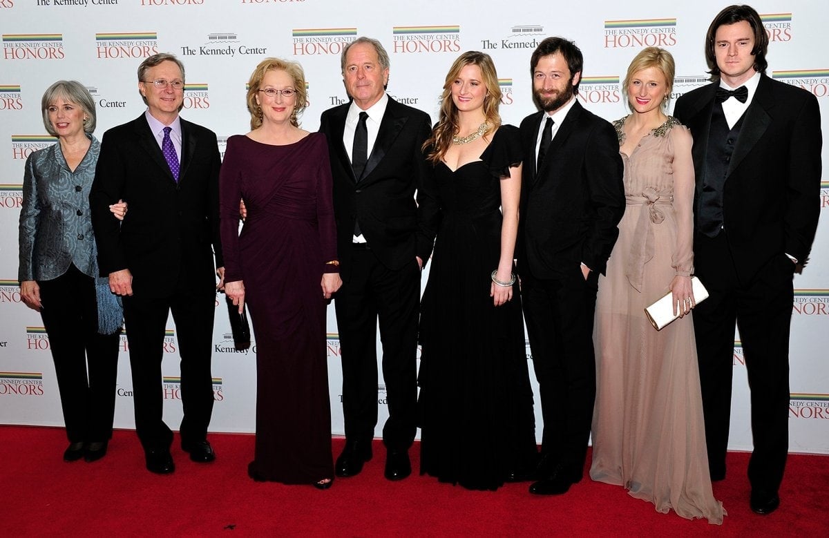 Maeve Kinkaid III, Harry Streep, Meryl Streep, Don Gummer, Grace Gummer, Henry Gummer, Mamie Gummer, and Ben Walker Davis arrive for the formal Artist's Dinner honoring the recipients of the 2011 Kennedy Center Honors