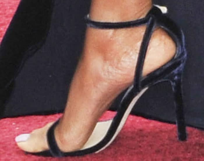 Taraji P. Henson foot jumps on the velvet train in a classic pair of Jimmy Choo "Minny" sandals