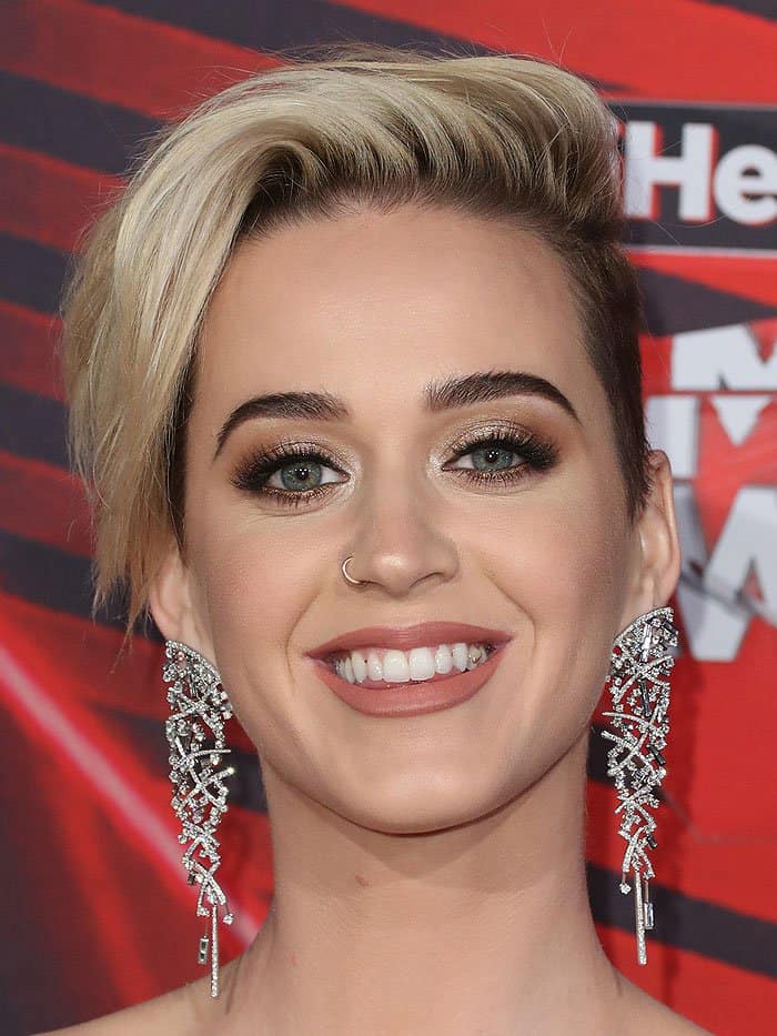 Katy Perry's dazzling Jacob & Co dangling earrings