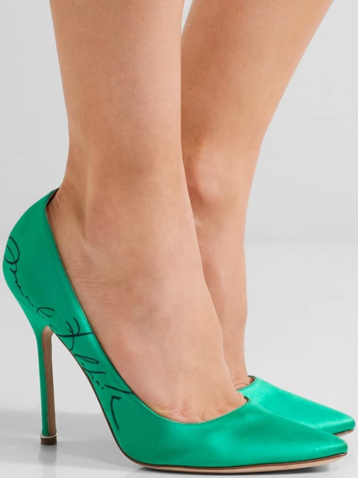 Vetements x Manolo Blahnik printed satin pumps