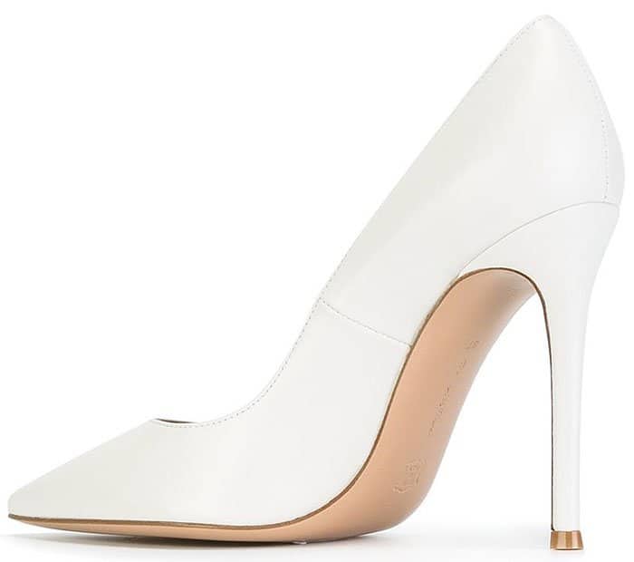 Gianvito Rossi pointed-toe pumps