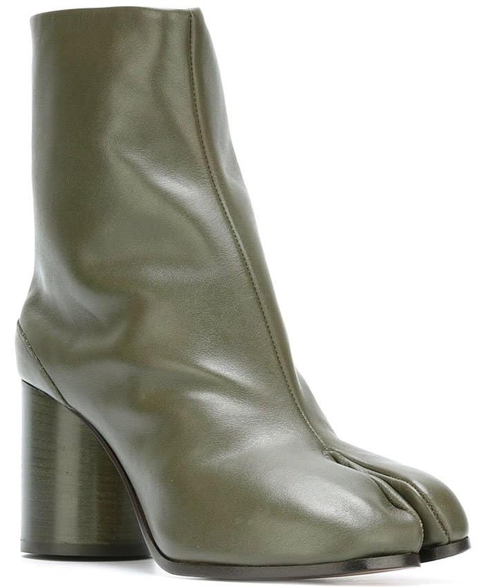 Maison Margiela 'Tabi' boots in musk green leather