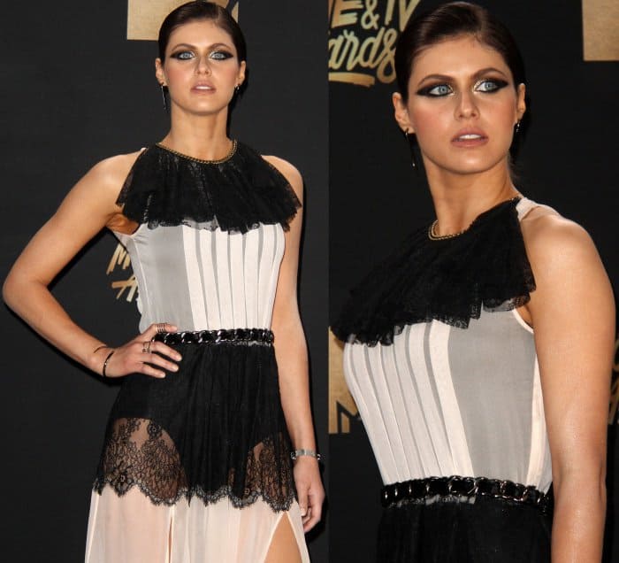 Alexandra Daddario showcased her striking style in a daring Philosophy di Lorenzo Serafini gown at the 2017 MTV Movie & TV Awards