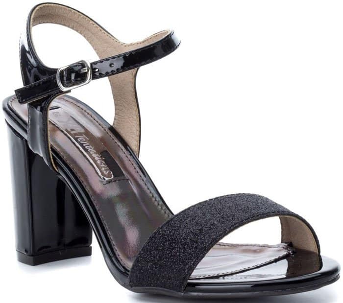 Xti ankle strap sandals