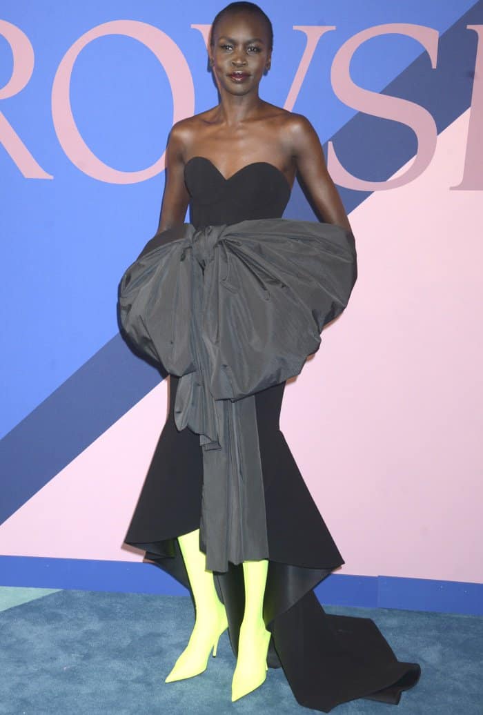 Alek Wek wearing a Balenciaga Fall 2017 look at the 2017 CFDA Fashion Awards