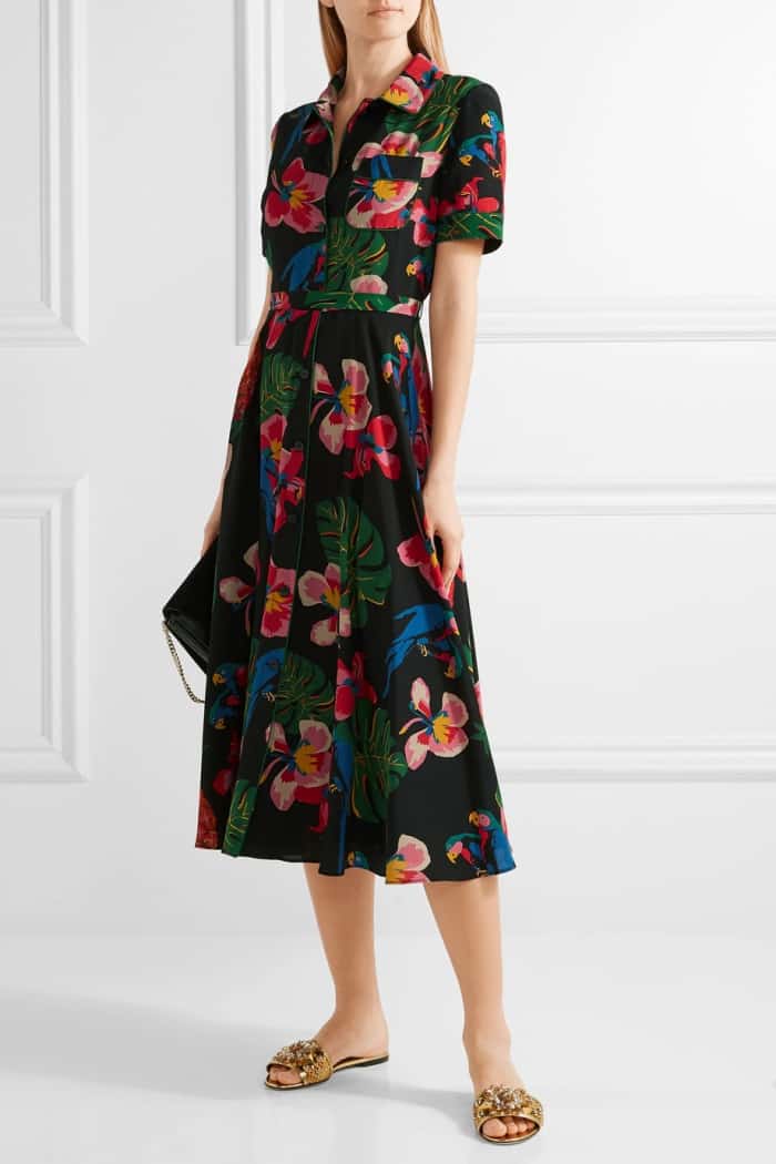 Dolce & Gabbana Presents Tropical-Inspired Spring/Summer 17 Collection Dolce & Gabbana Presents Tropical-Inspired Spring/Summer 17 Collection