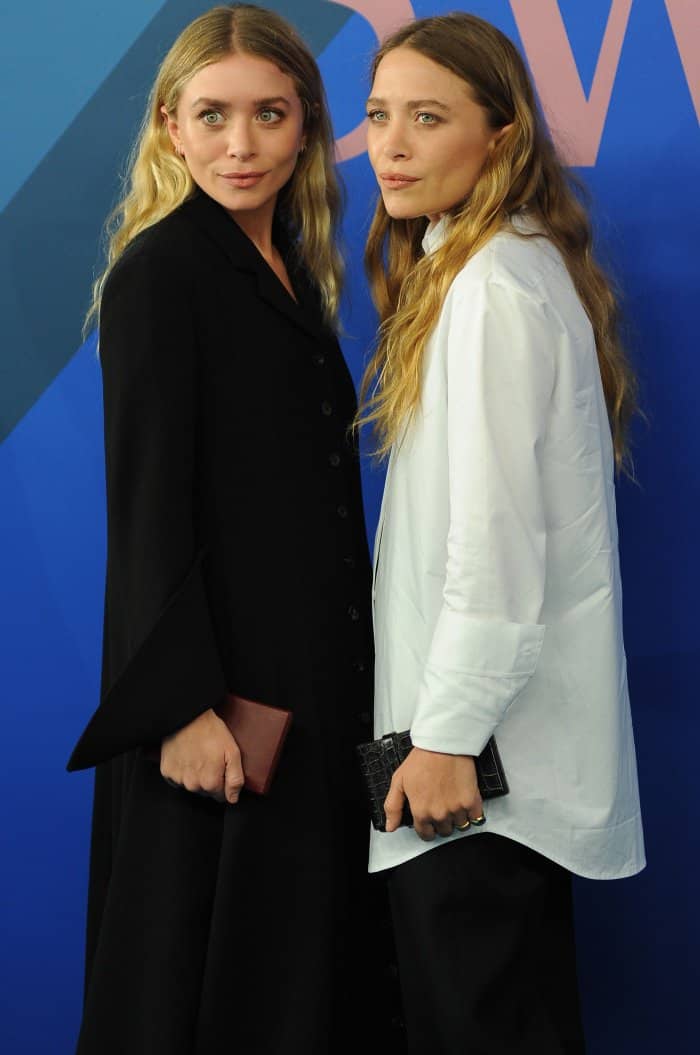 Ashley and Mary-Kate Olsen wearing The Row at the 2017 CFDA Fashion Awards