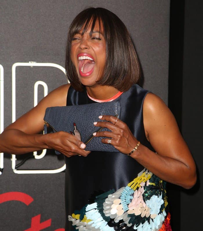 Aisha Tyler carried a statement clutch at the premiere of Atomic Blonde in Los Angeles.