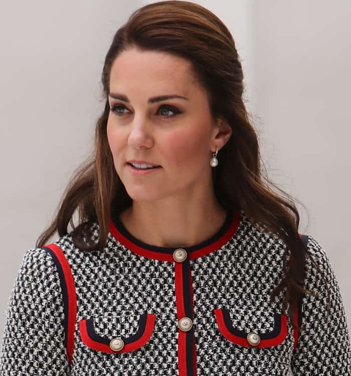 Kate Middleton wearing a Gucci Pre-Fall 2017 dress and L.K. Bennett "Art" pumps at the Victoria and Albert Museum