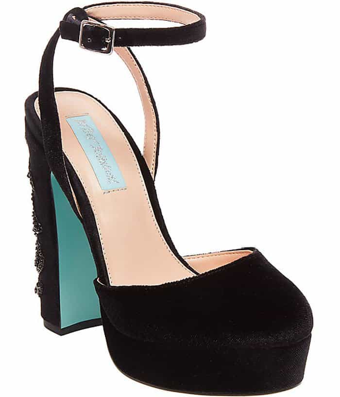 Betsey Johnson 'Alana' platform pumps