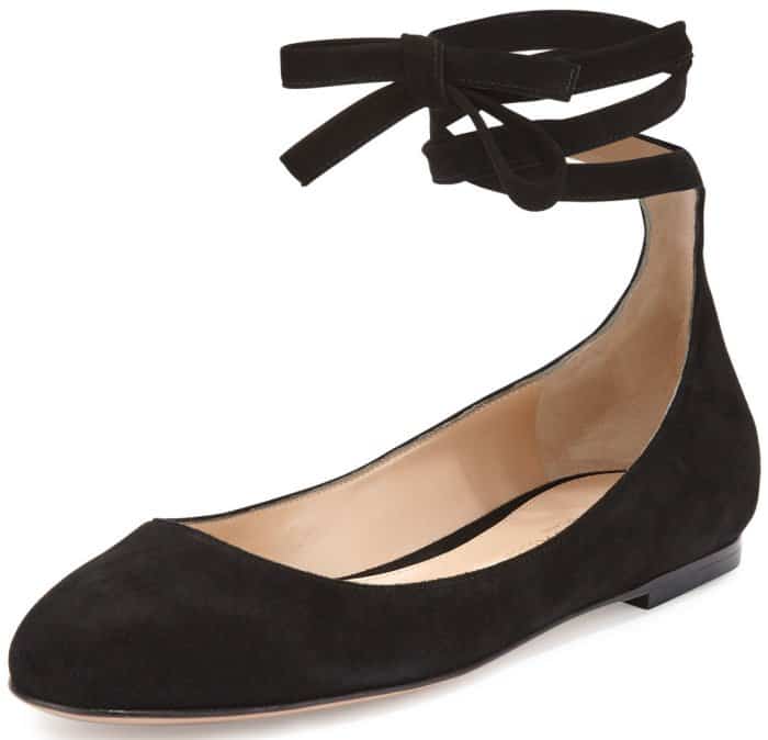 Black Gianvito Rossi "Carla" Flats