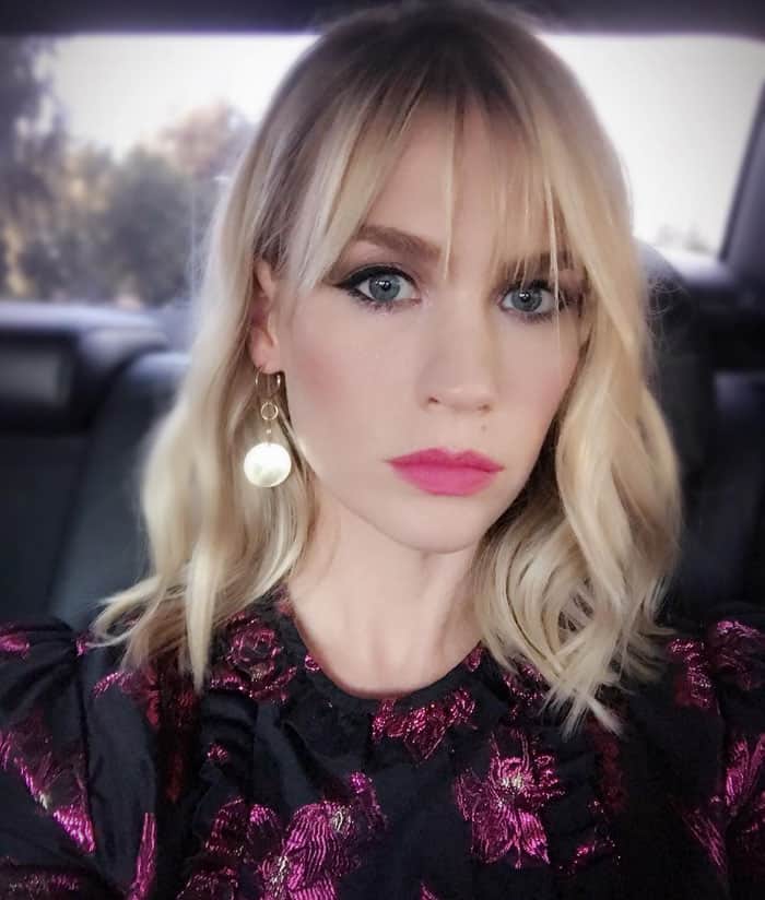 January Jones takes a selfie in the car on the way to the FOX event