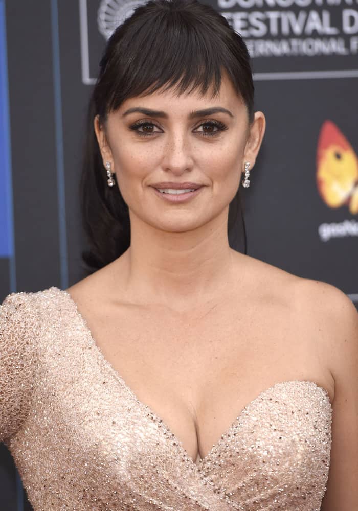 Penelope Cruz at the premiere of "Loving Pablo" during the 65th San Sebastian International Film Festival in San Sebastian, Spain on September 30, 2017