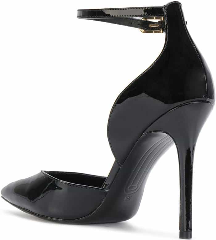 Stella Luna "Indispensable" Ankle Pumps