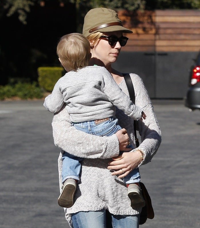 January Jones and son Xander are seen after having lunch in Pasadena, Los Angeles, on January 14, 2013