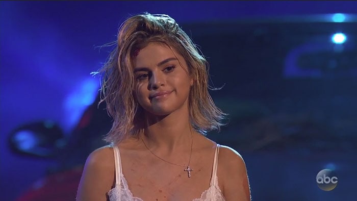 Selena Gomez Performs Wolves at AMAs in Slip Dress and Sneakers