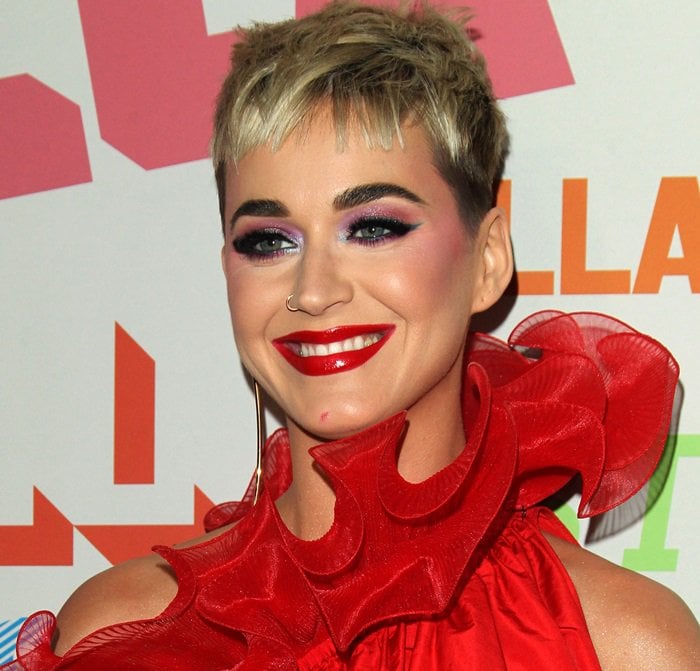 Katy Perry showing off her cartoonish makeup