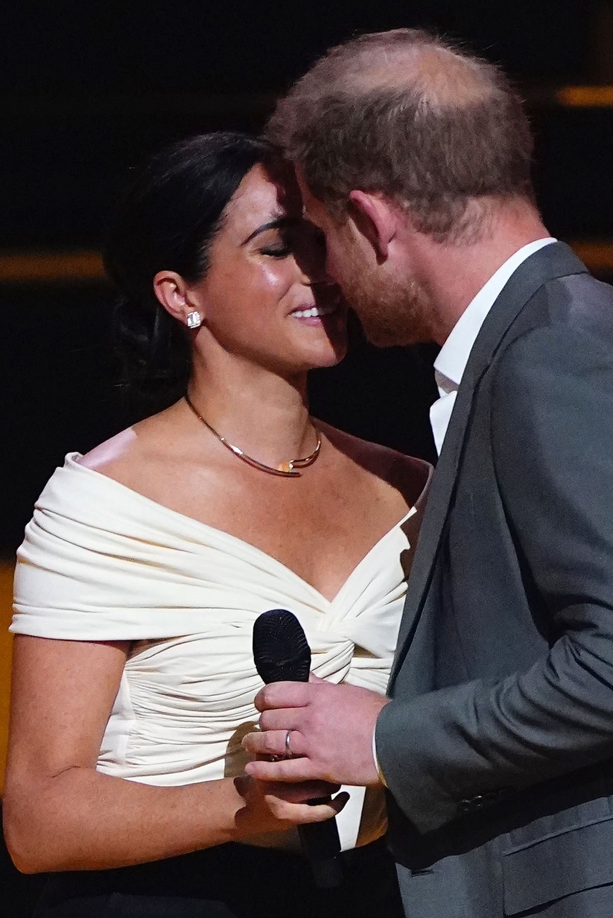 Prince Harry and Meghan Markle attend the opening ceremony of the 5th Invictus Games